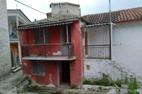 Casa In vendita 46200 Paramithia GR