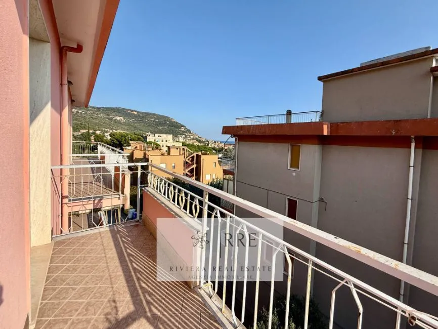 Appartamento In vendita - 17027 Pietra Ligure IT Image 10