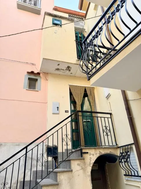 Triplex In vendita - 88060 sant'Andrea apostolo dello ionio IT Image 2